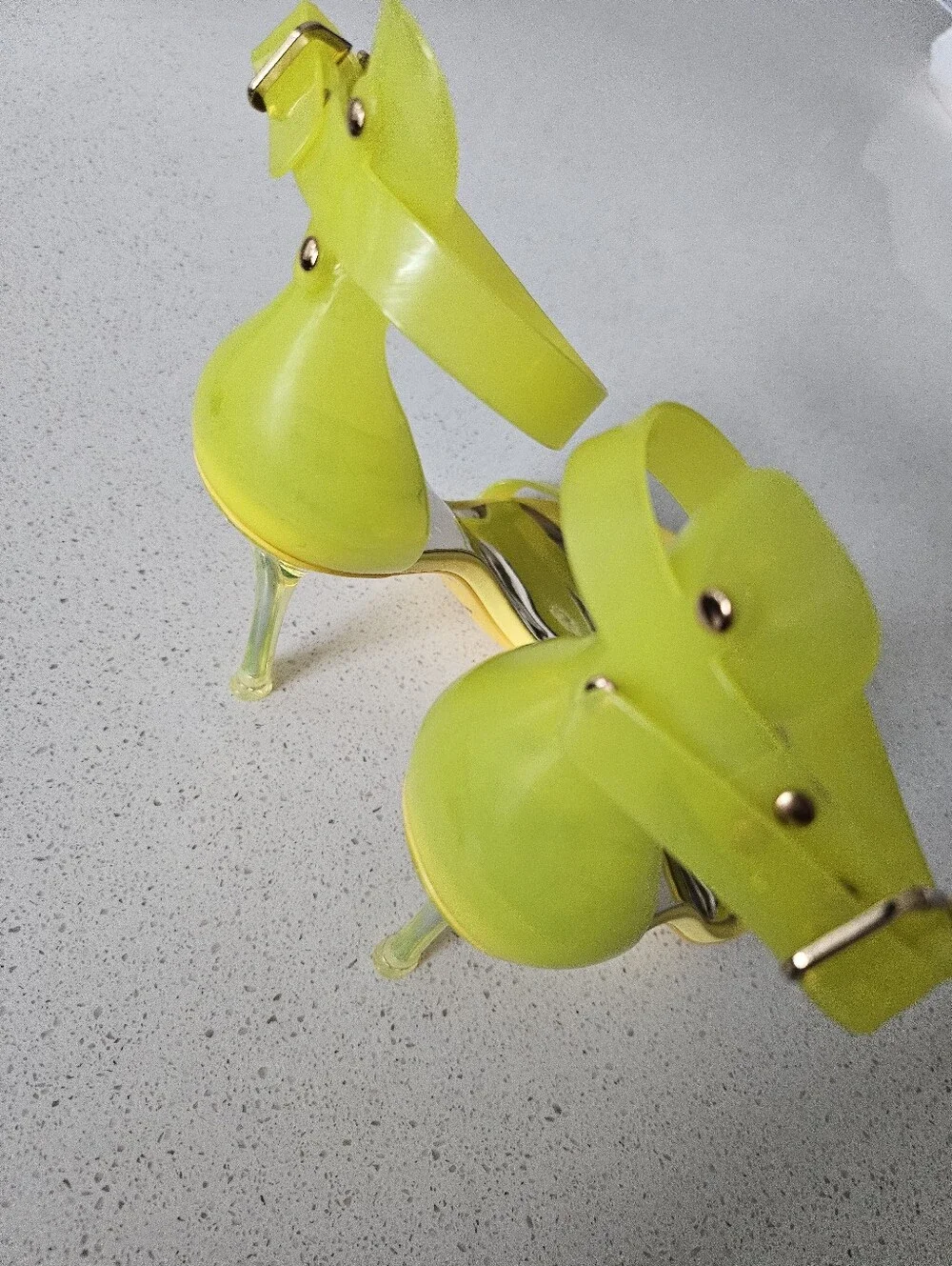 Yellow Heels - Picture 4 of 7